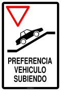 PREFERENCIA VEHICULO SUBIENDO